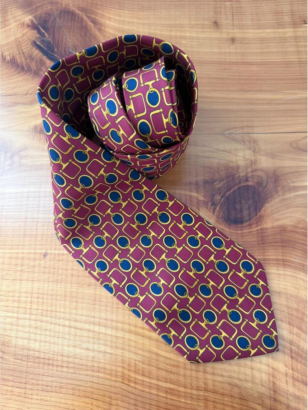 Paolo Gucci 100% Silk Made in Italy Gold Chain Print Men's Neck Tie
